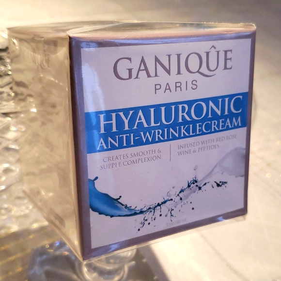 Ganique Paris Hyaluronic Anti-Wrinkle Cream NIB Wine Peptides USA 🎉HP🎉 - Picture 2 of 7